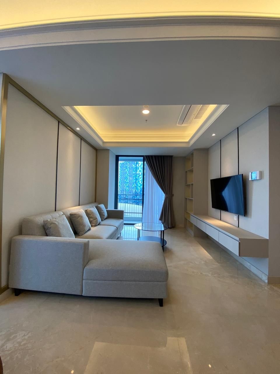 Disewakan 3 kamar apartemen casagrande private lift bxk8raj8a1CH