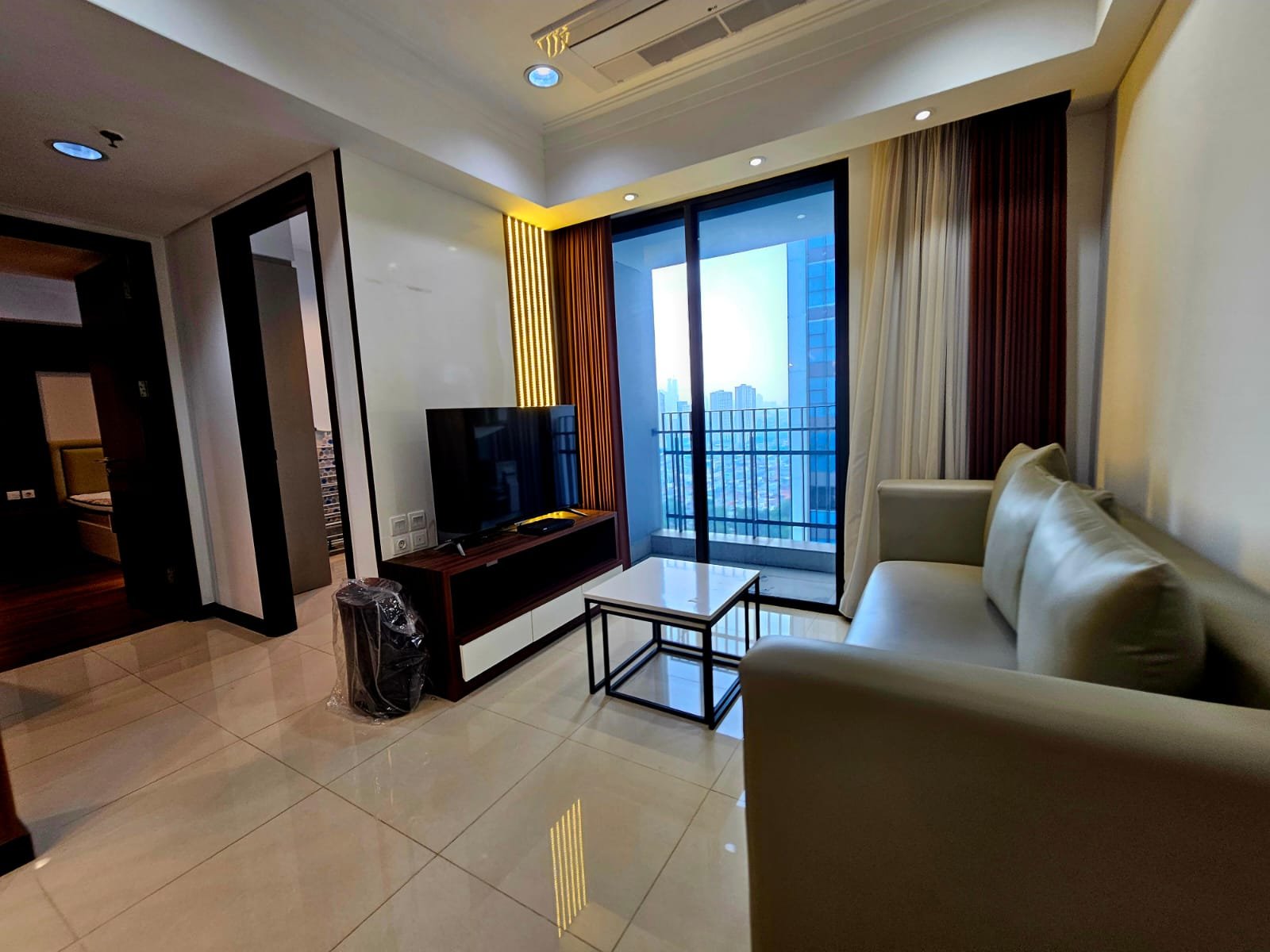 Disewakan 2 kamar luas 88 apartemen casagrande residence bck1raj32agl