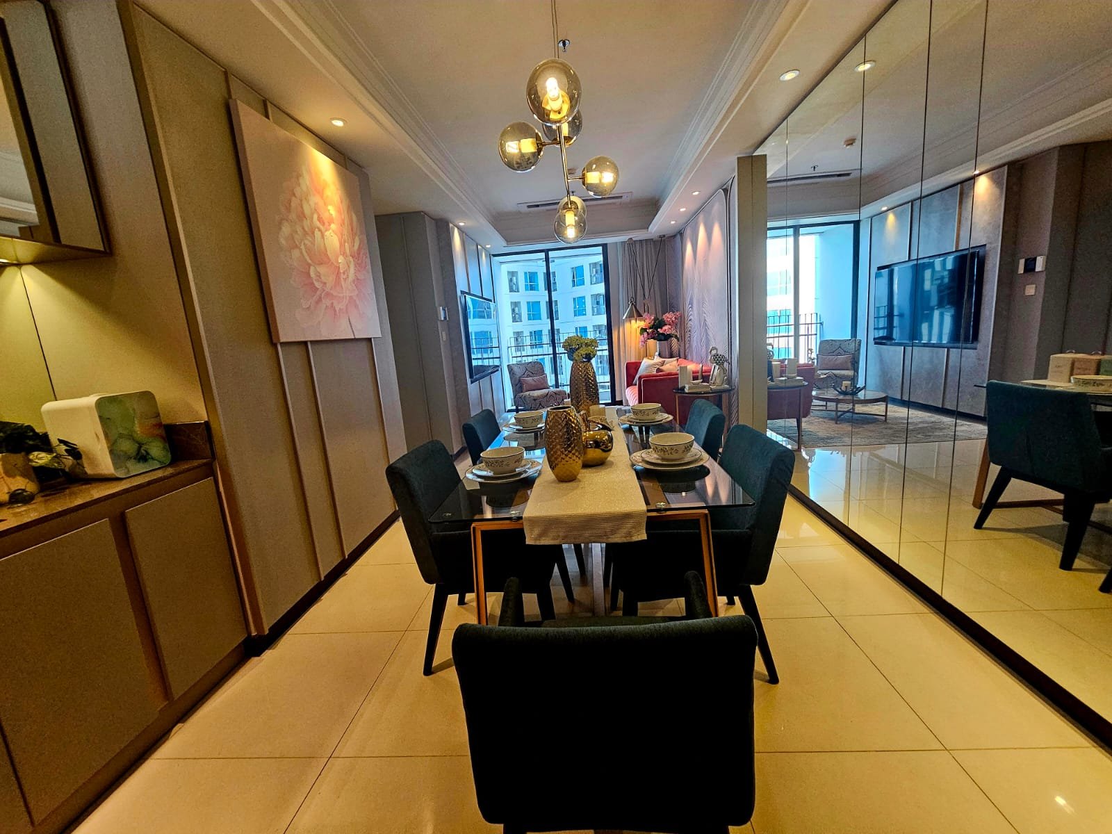 Disewakan apartemen casagrande residence 3 kamar luas 117 area mall kota kasablanka