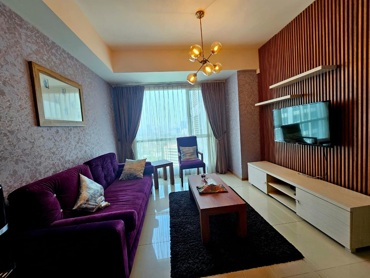 Disewakan 2 kamar apartemen casagrande luas 93 sqm bck1Ra1j52mtr