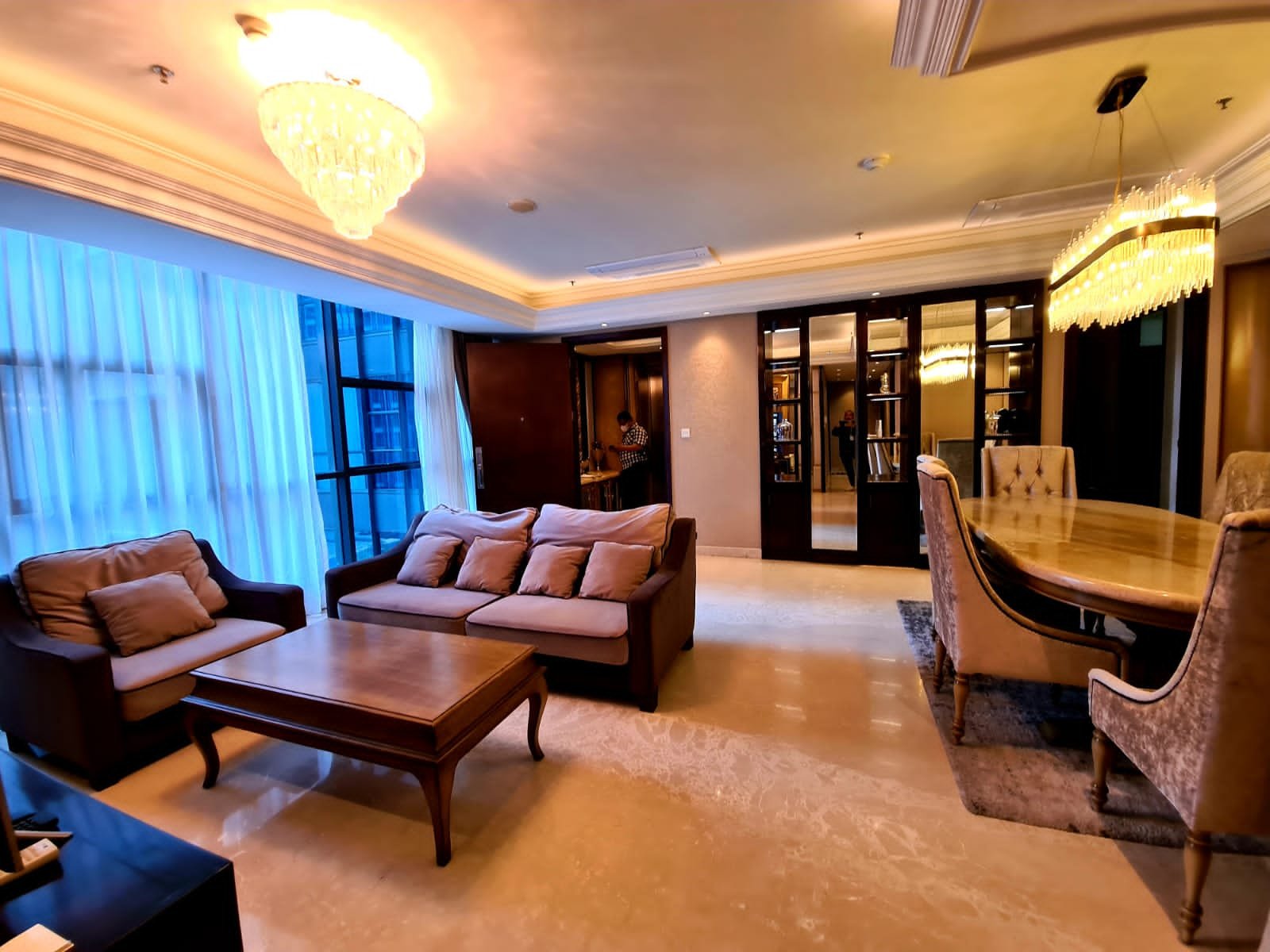 Disewa kan 2 br apartemen casagrande private lift bck01Ra6GL