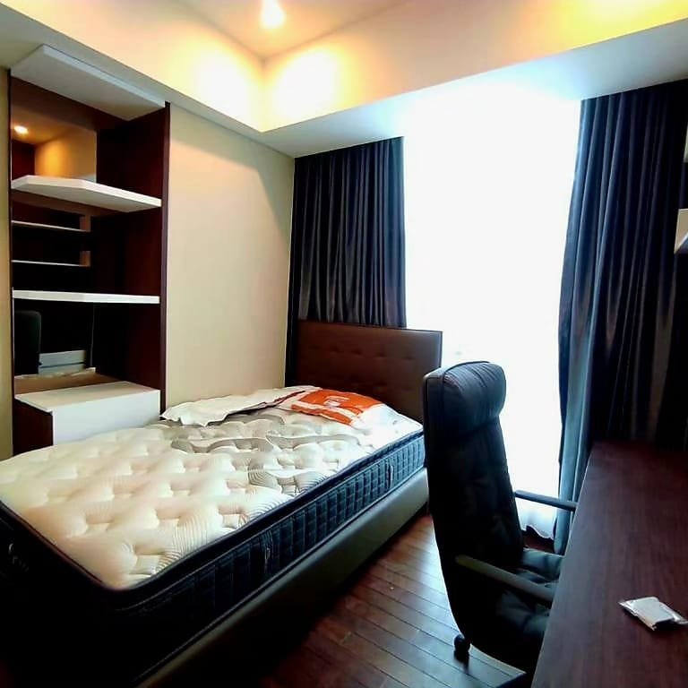 Disewakan 3 kamar private lift  apartemen casagrande residence new tower BCk8Ra03CH