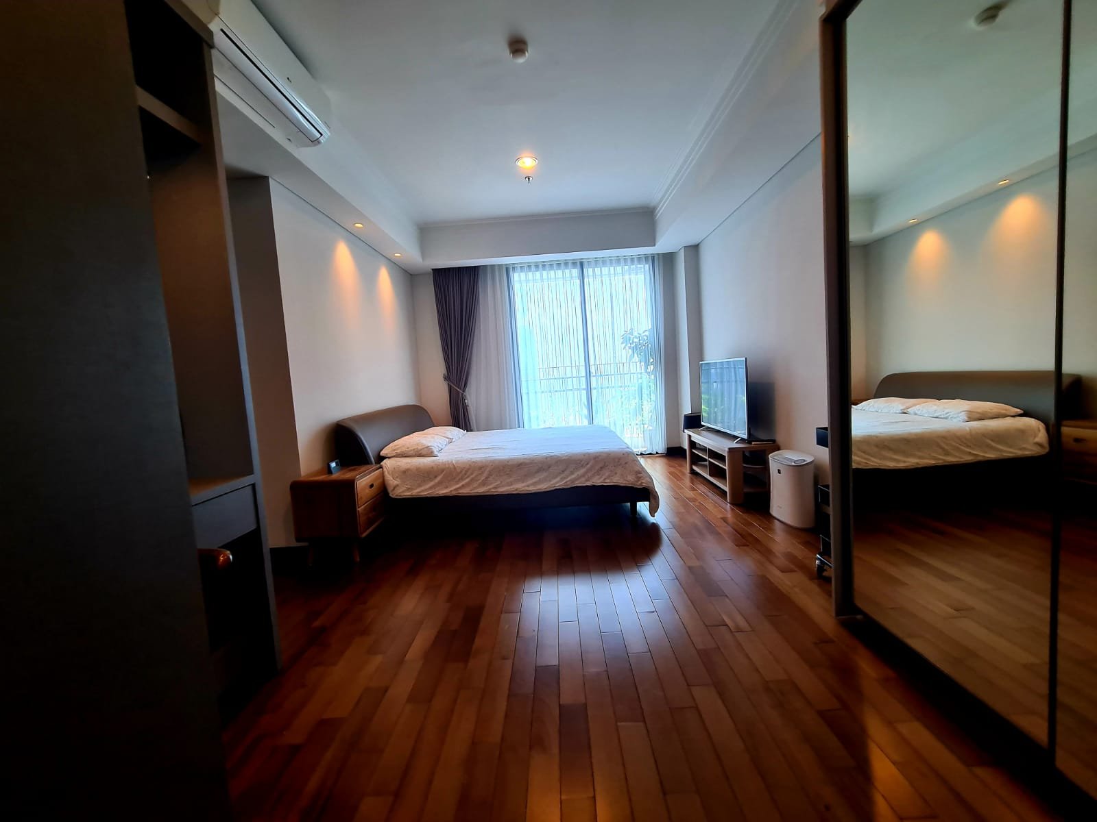 Disewakan 3 kamar apartemen casagrande bck01Raj34BL