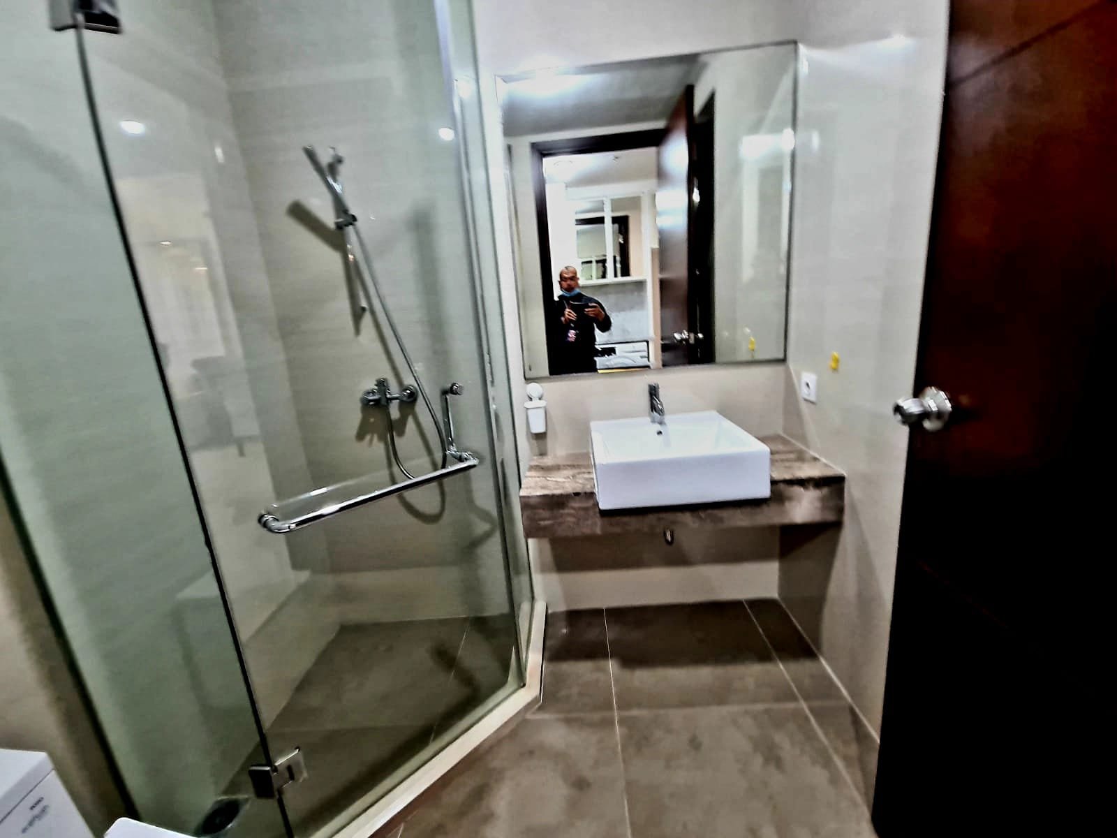 Disewakan 2 kamar apartemen casagrande new tower