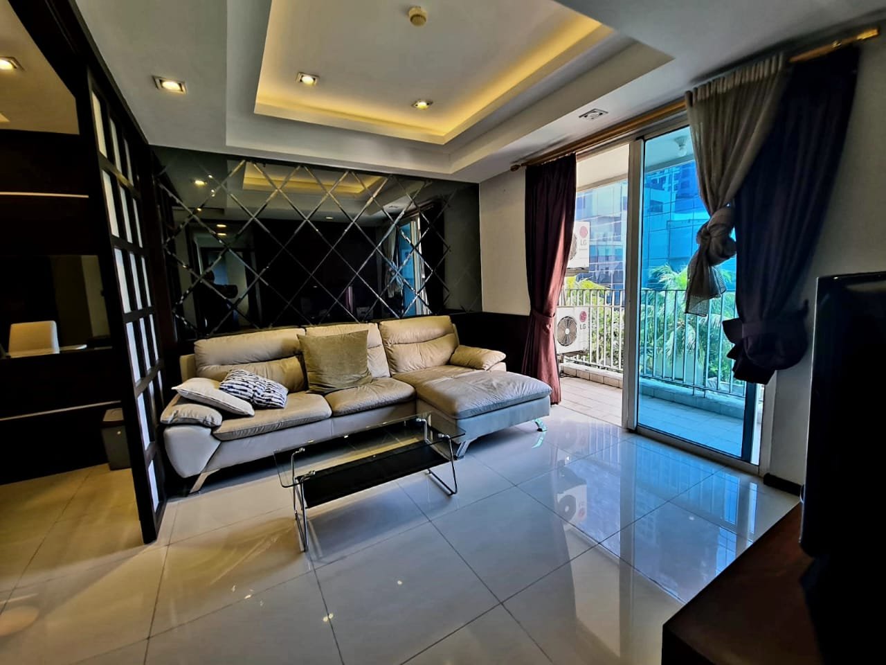 Disewakan apartemen casagrande residence 2 br ukuean besar bck9rmrg