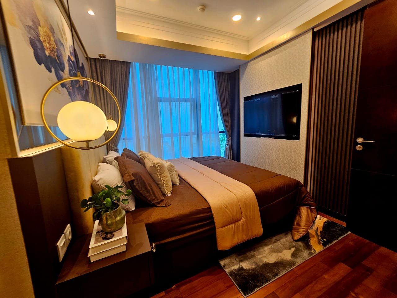 Disewakan Apartemen Casa Grande Residence 3 BR Fully Furnished Ex Show Unit