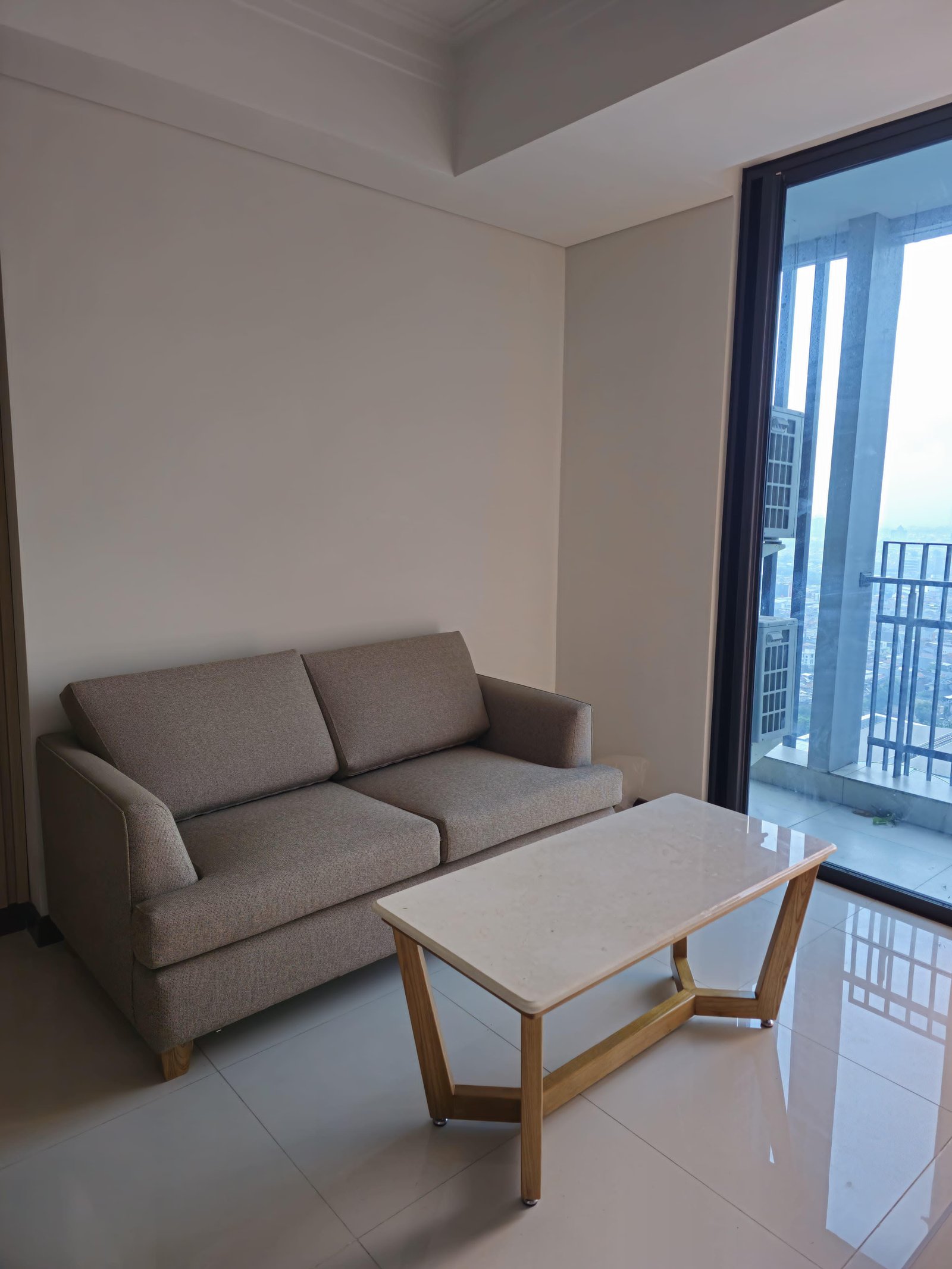 Dijual Cepat Murah Apartemen Casa Grande Luas 67 Pasaran 2,9 M jual 2,4 M