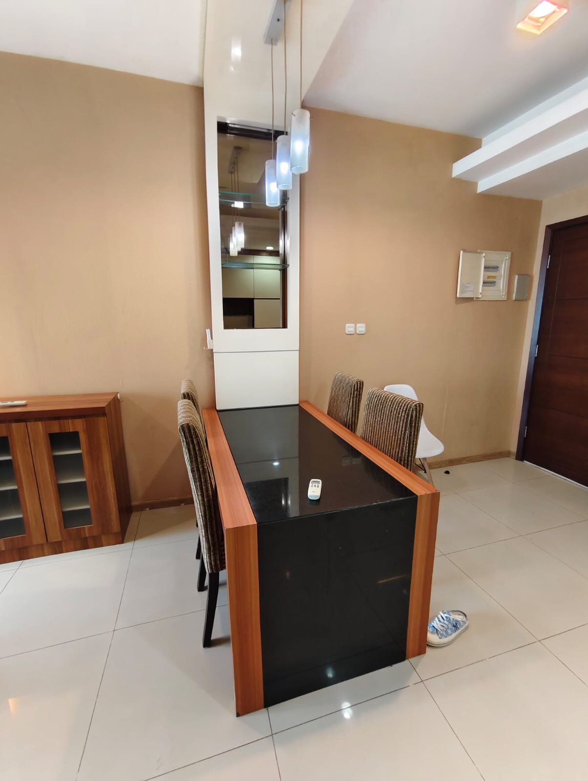 Disewakan 2 kamar Apartemen casagrande phase 1 bck21Raja5MTR