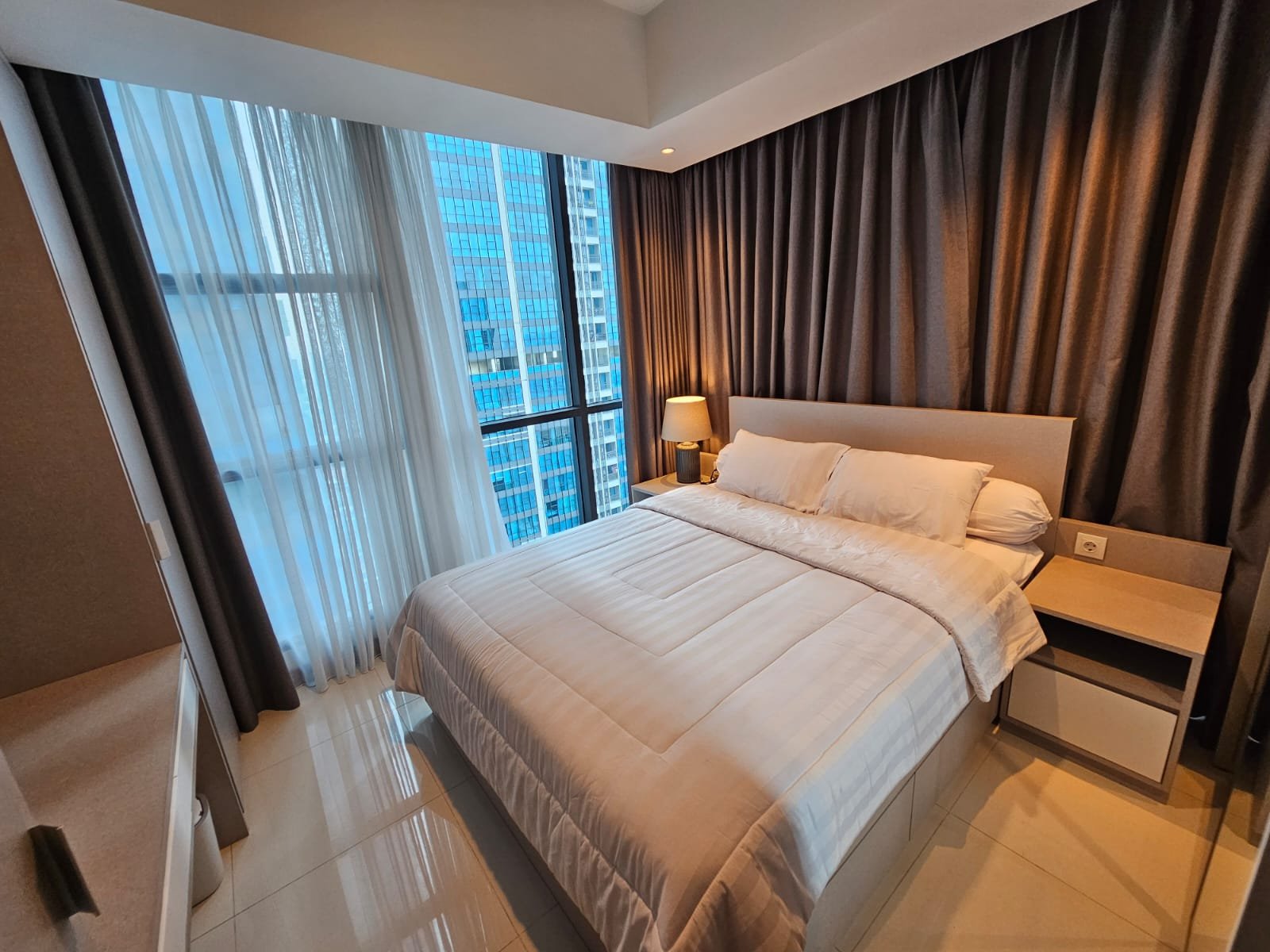 Disewakan apartemen casagrande residence 3 br bxk8 22glpontohv