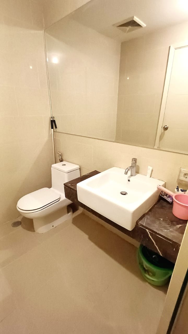 Disewakan Super murah 1 kamar apartemen casagrande residence bck2Ra21Mrg