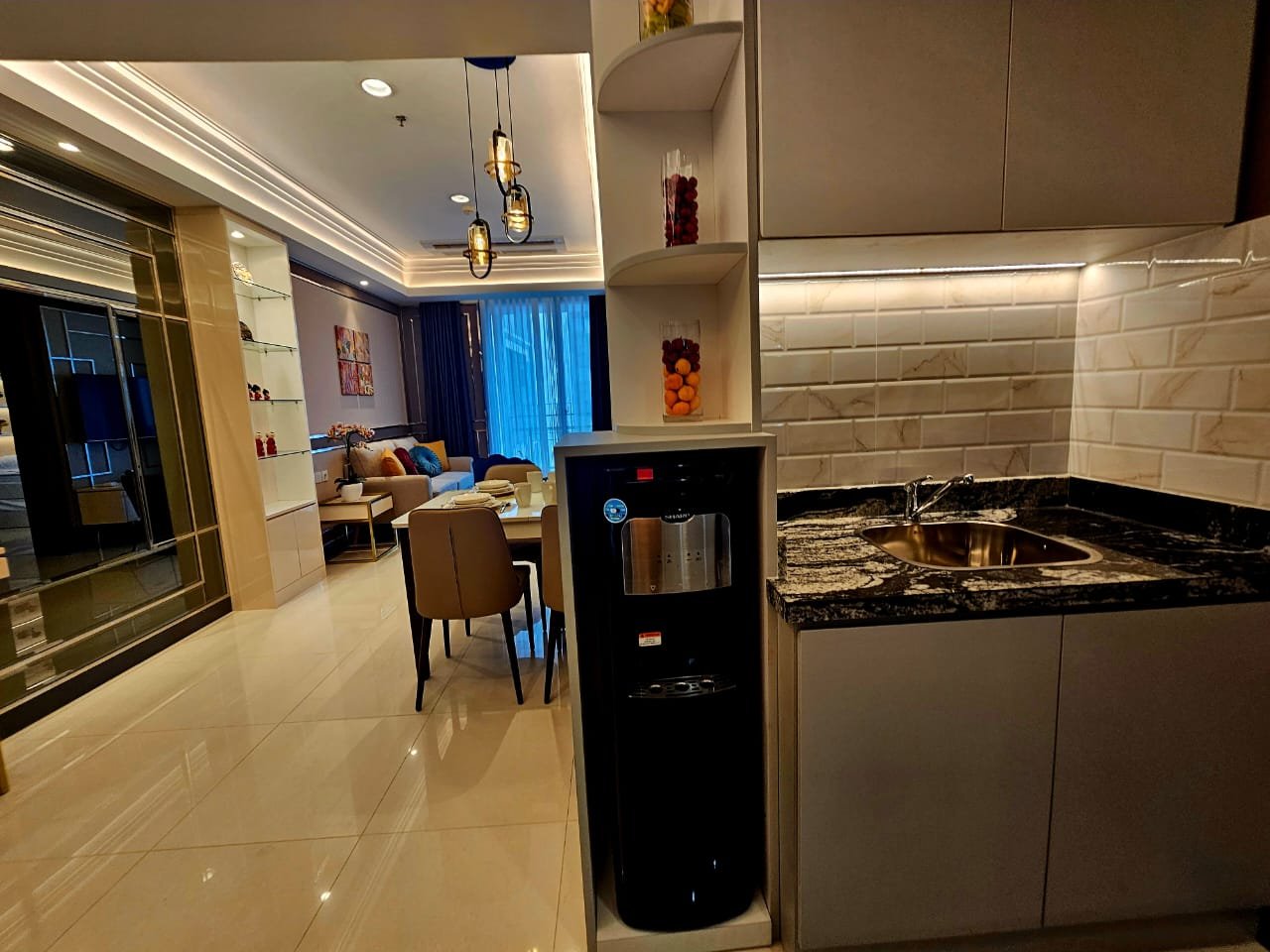 Disewakan 2 kamar apartemen casagrande phase 2 bck1Raj81BL