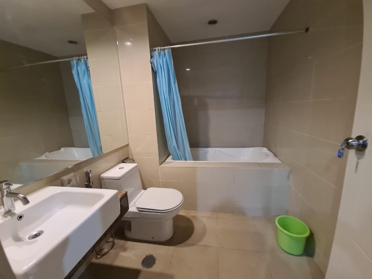 Disewakan apartemen casagrande bck6Raj11MTr