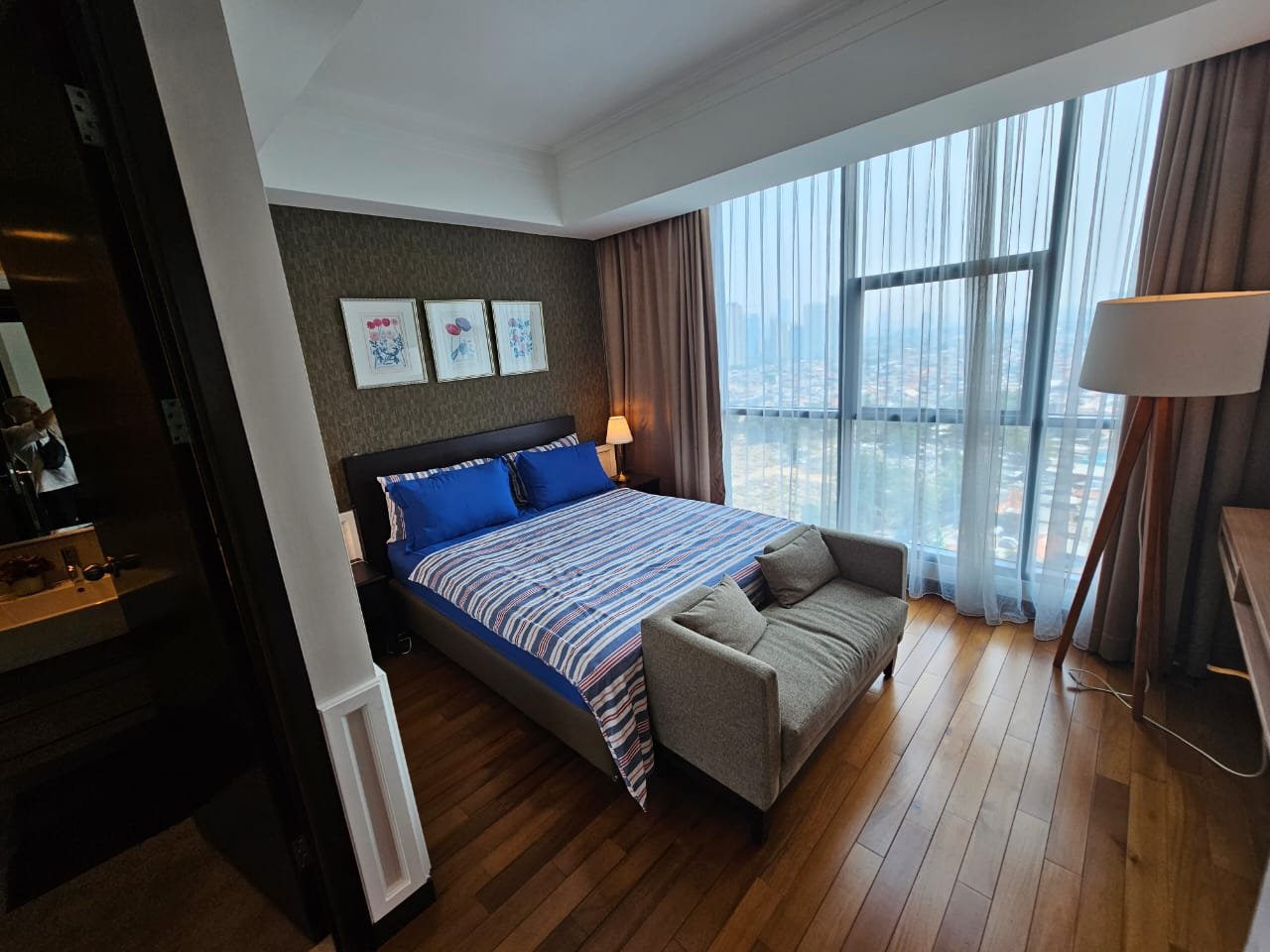 Disewakan 3 kamar apartemen casagrande bck7Rqj7gl