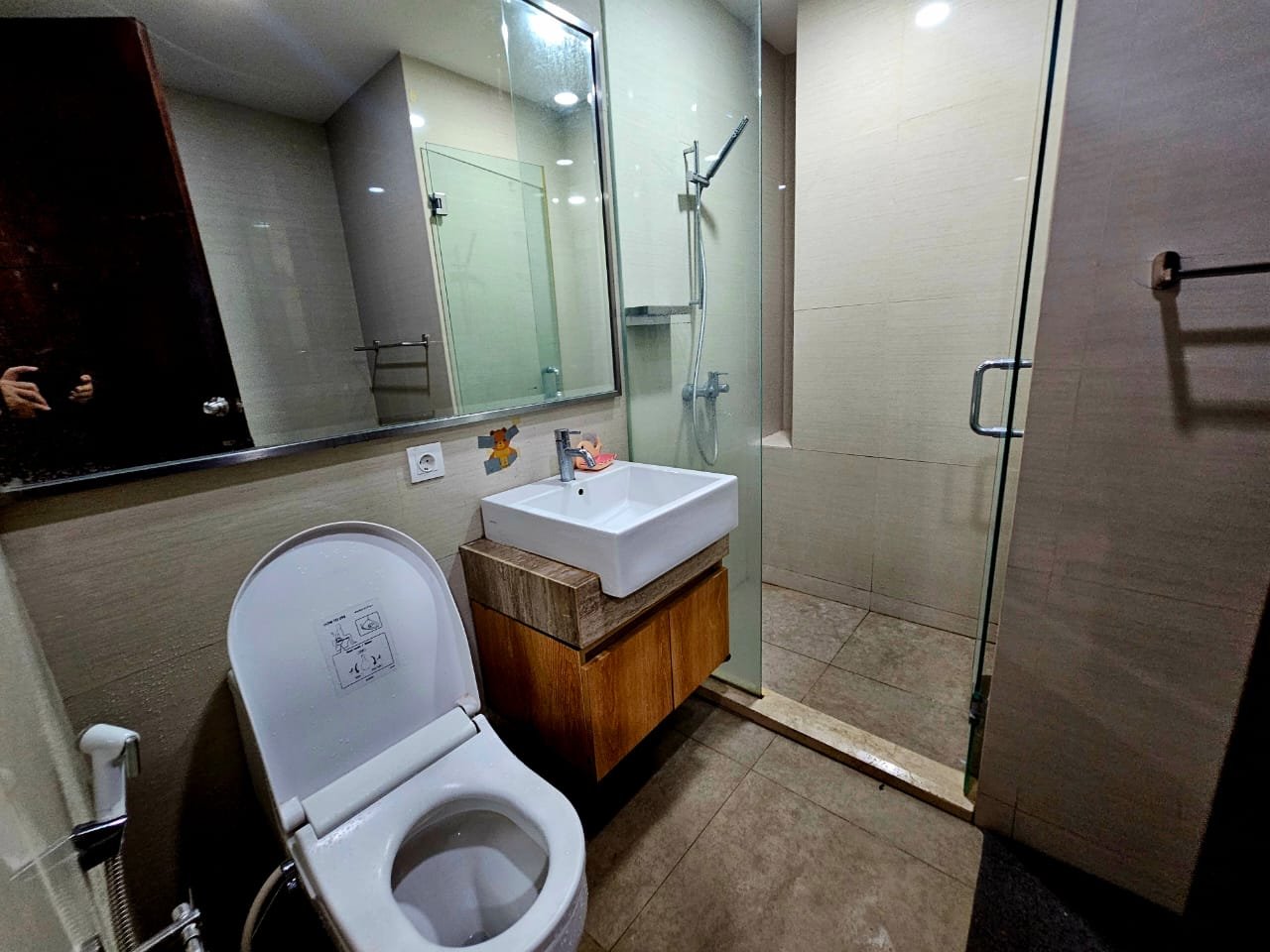 Disewakan 1 kamar apartemen casagrande residence bckA2R92MRg
