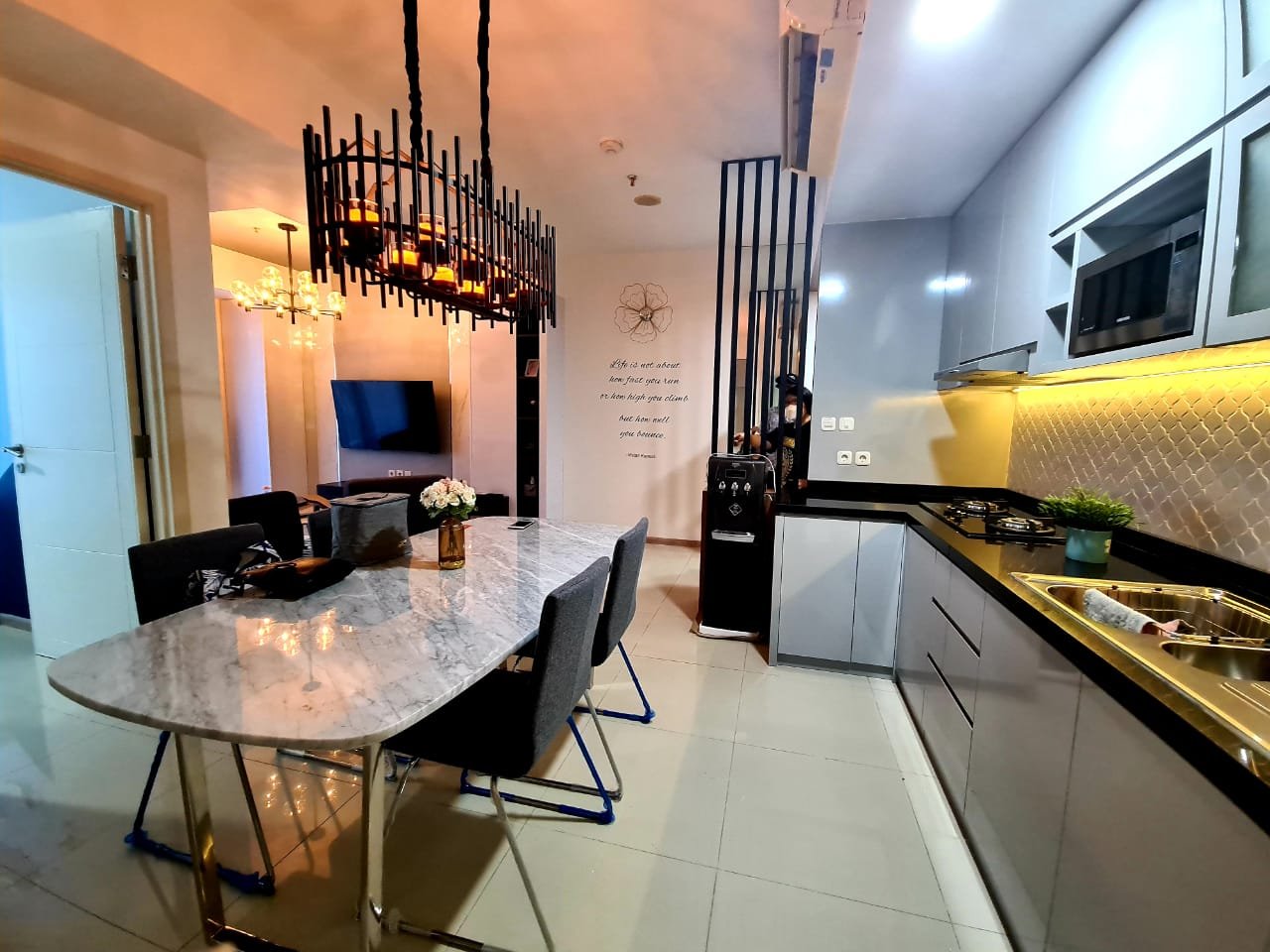 Disewakan 2 bedroom casagrande bck5Ra9amrg