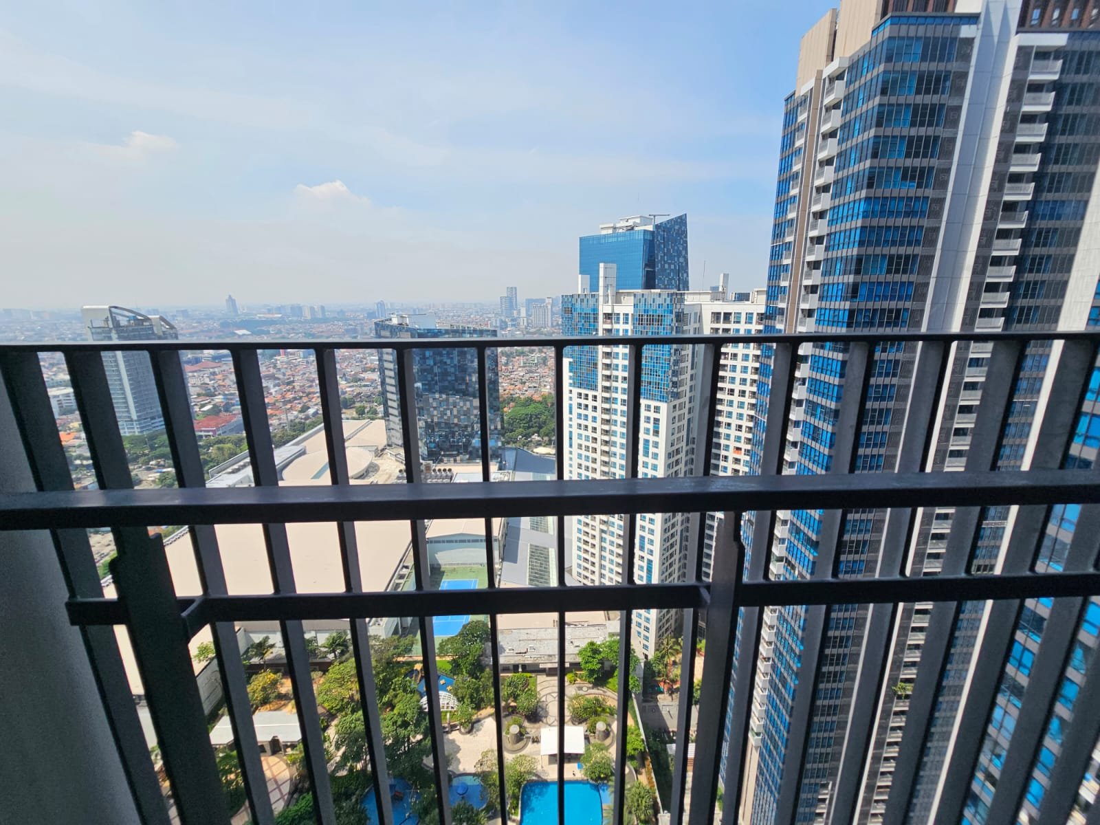 Dijual Apartemen Casa Grande Residence 2 BR Fully Furnished Mewah