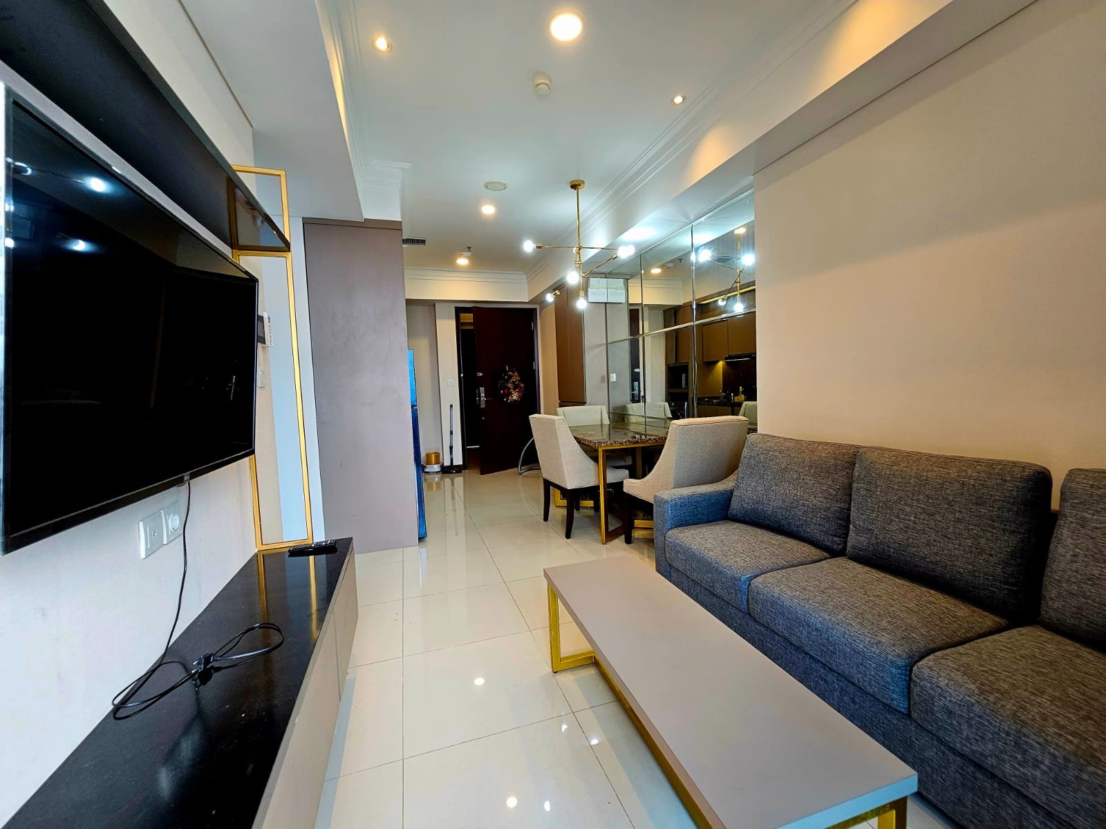 Disewakan 2 br casagrande view waterpark