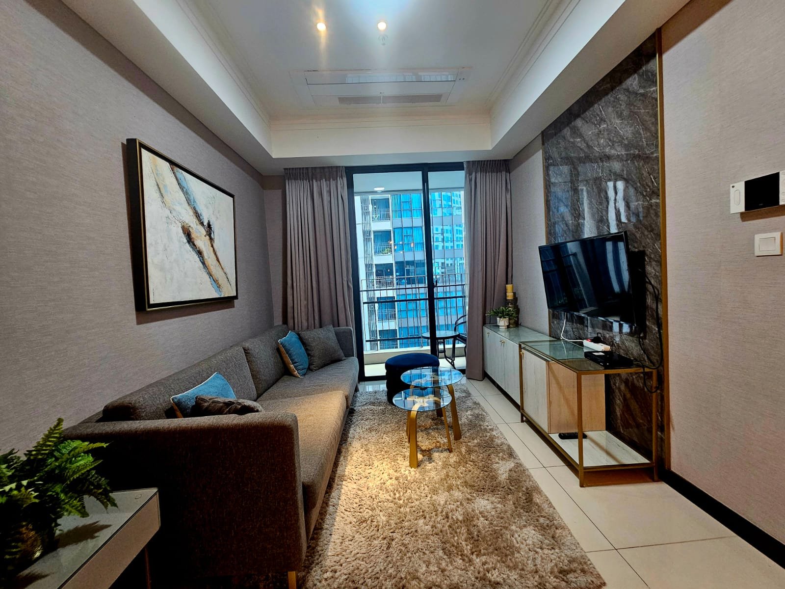 Disewakan apartrmen casagrande residence 3 kamar bck8rq5Gl