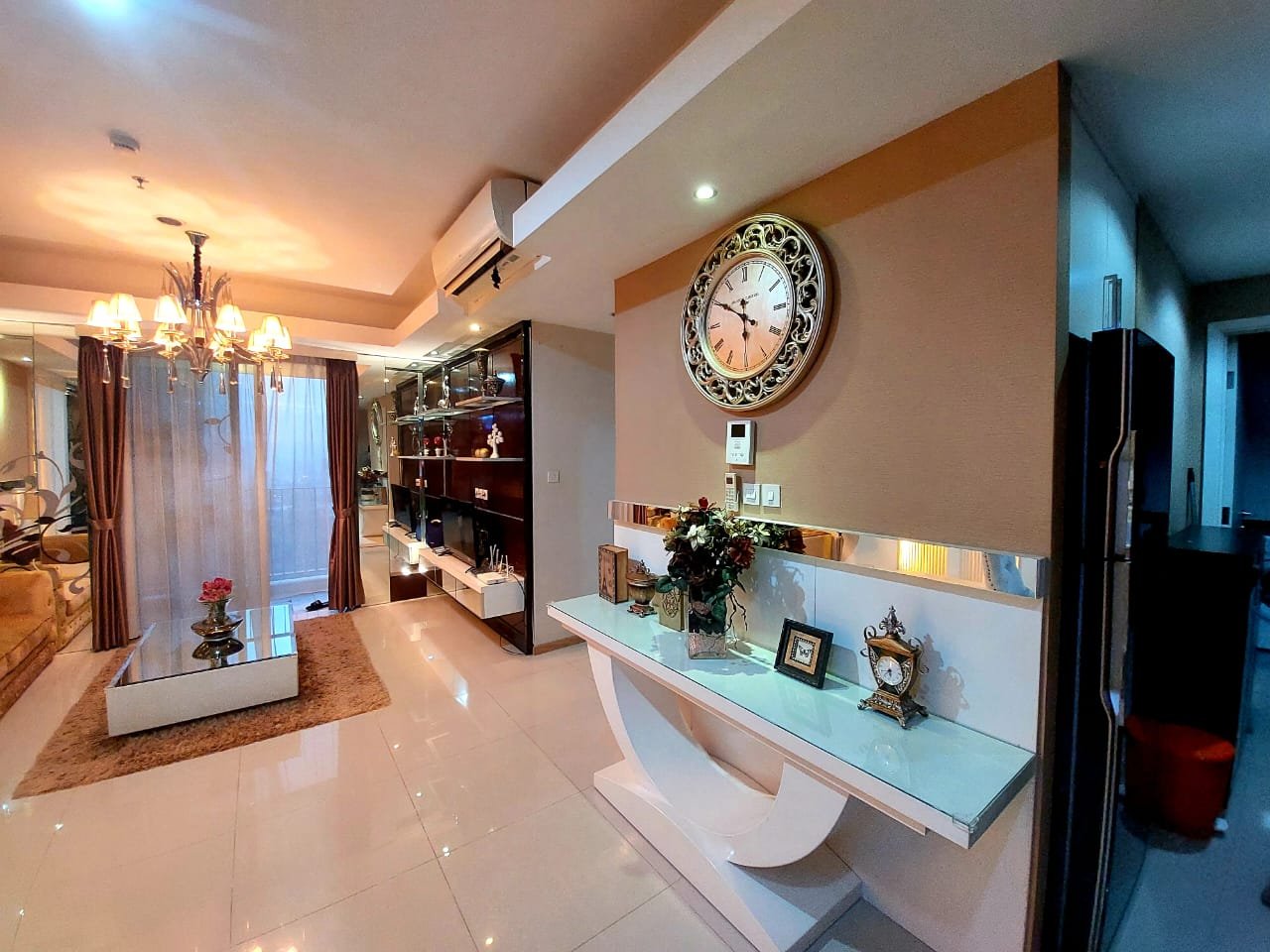 Disewakan apartemen casagrande residence 14 juta