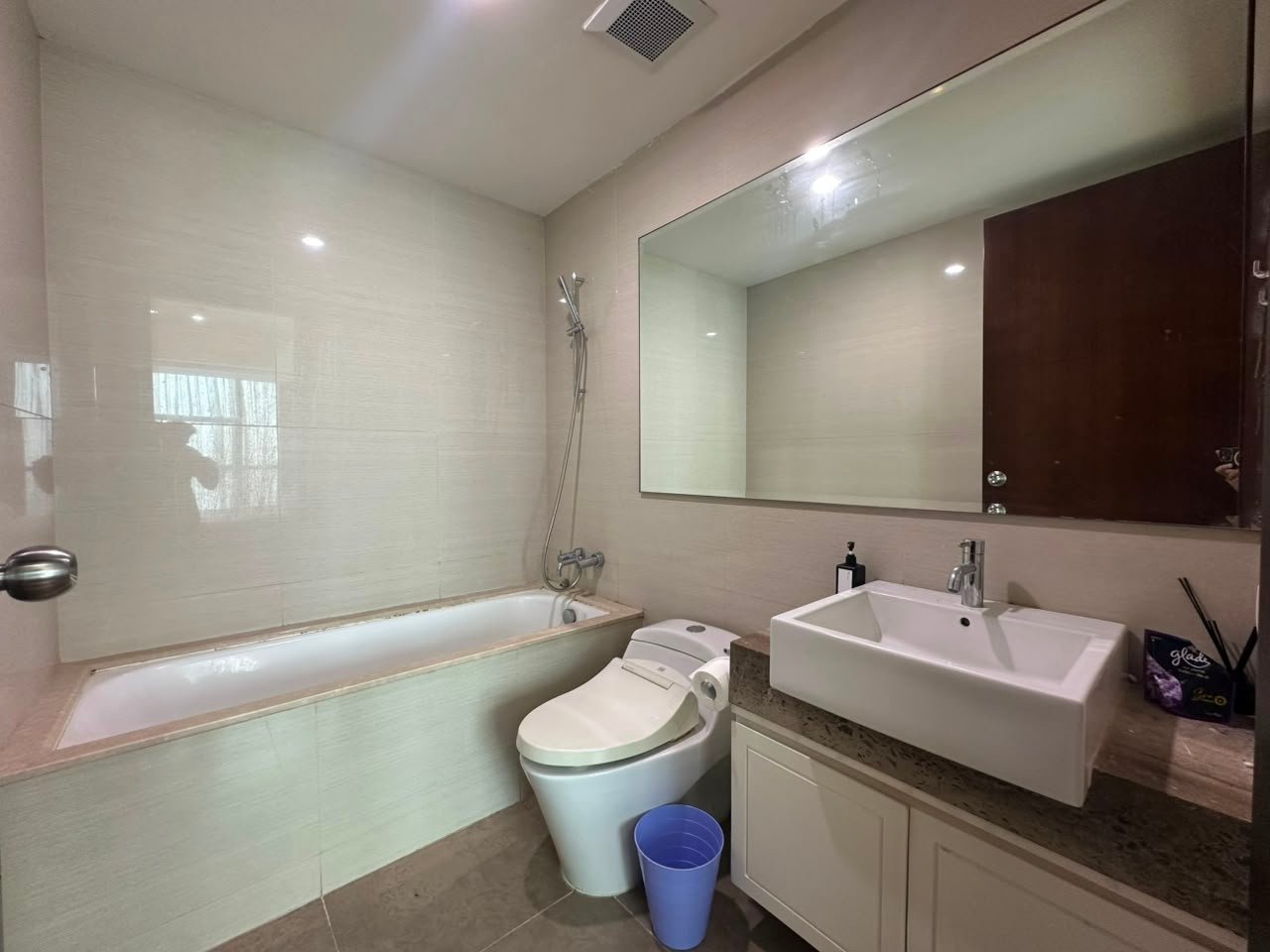 Disewakan casagrande 2 br Tower bella lt 29